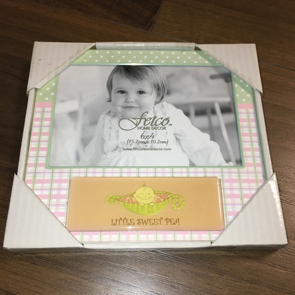 Fetco Home Decor Little Sweet Pea 6x4 Photo Frame